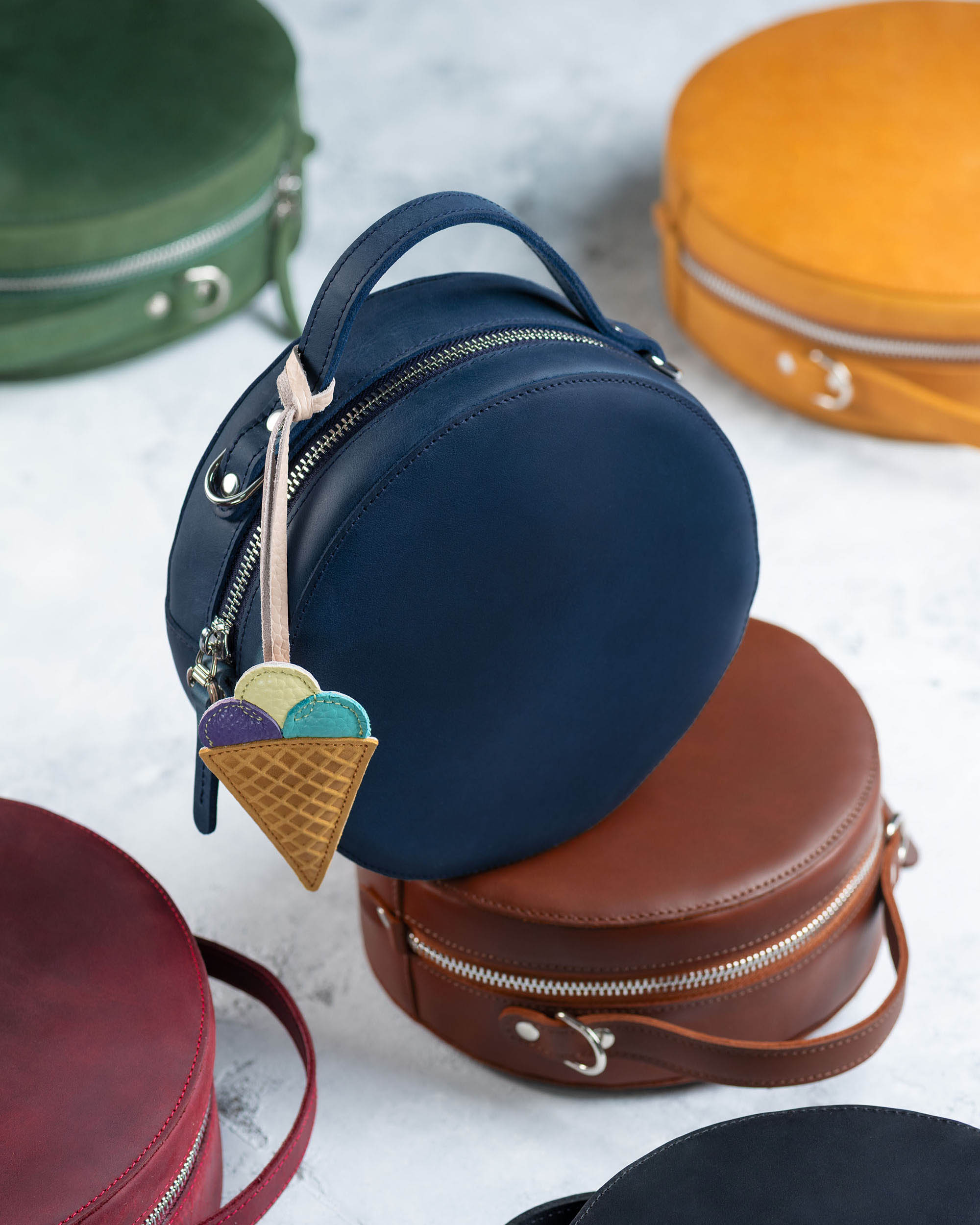 Circle bag lifestyle photo